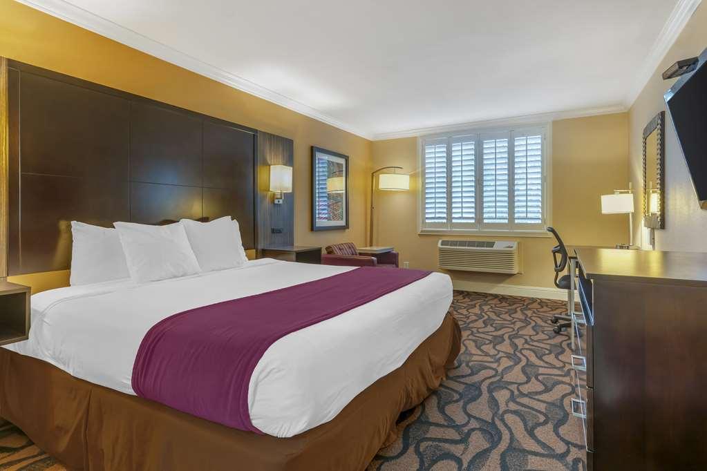 Best Western Plus Airport Plaza San Jose Ruang foto