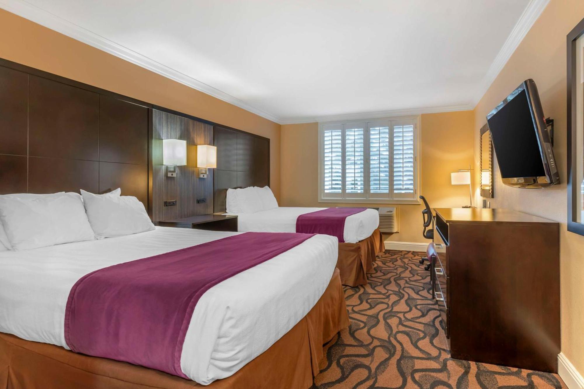 Best Western Plus Airport Plaza San Jose Bagian luar foto