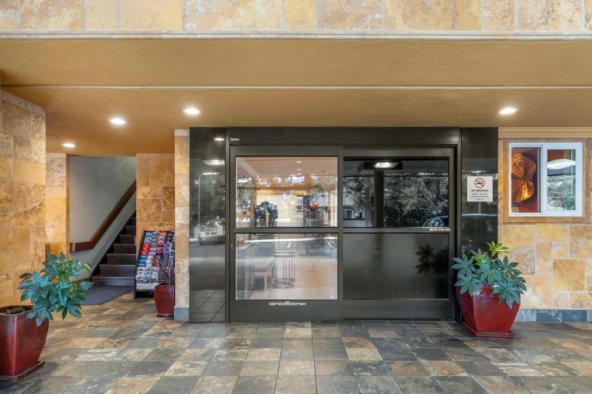 Best Western Plus Airport Plaza San Jose Bagian luar foto