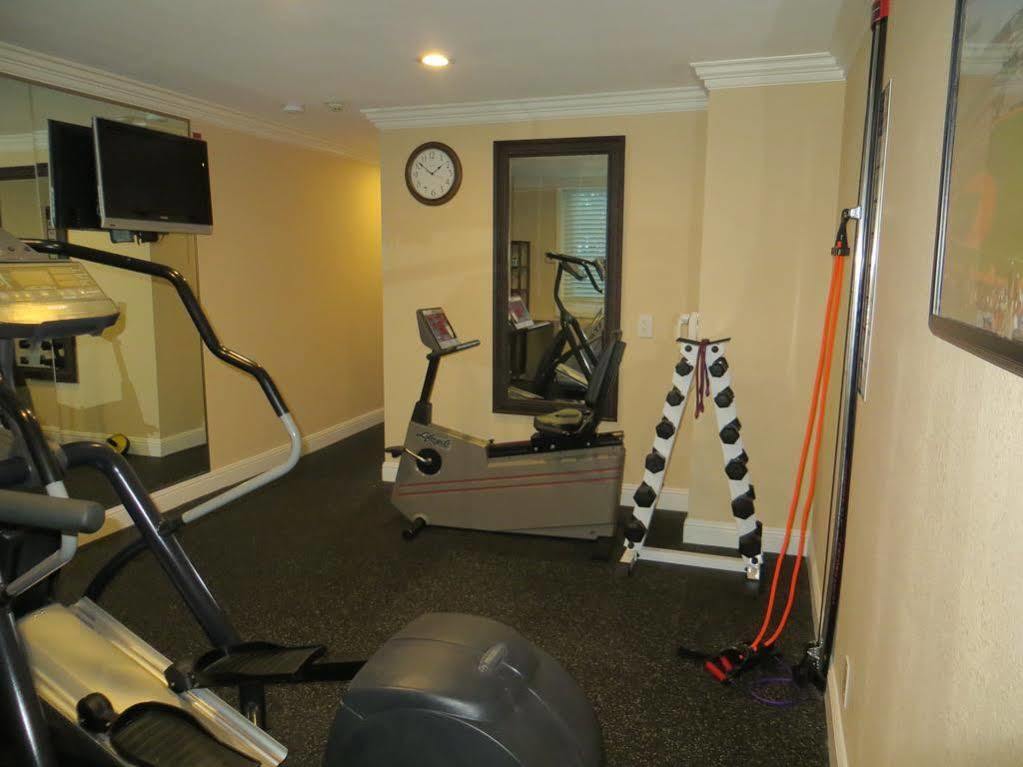 Best Western Plus Airport Plaza San Jose Bagian luar foto