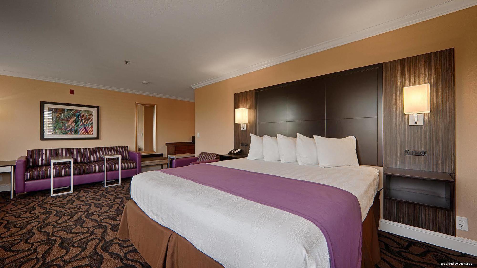 Best Western Plus Airport Plaza San Jose Bagian luar foto
